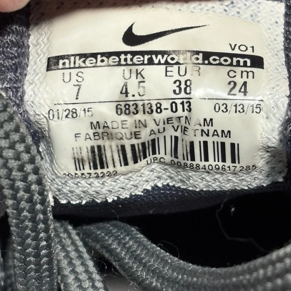 Nike mesh athletic feature
